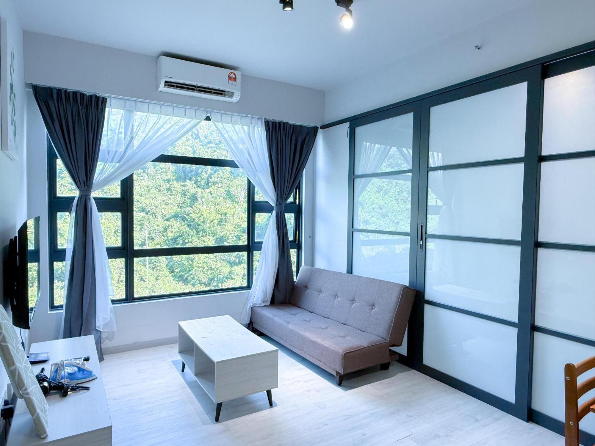 Vv Homestay Jesselton Quay Surla Sabah Mall Kk 亚庇贵赴行馆 Kota Kinabalu Exterior foto
